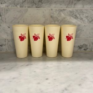 Vintage Nasco‎ Strawberry Plastic Tumblers (4)